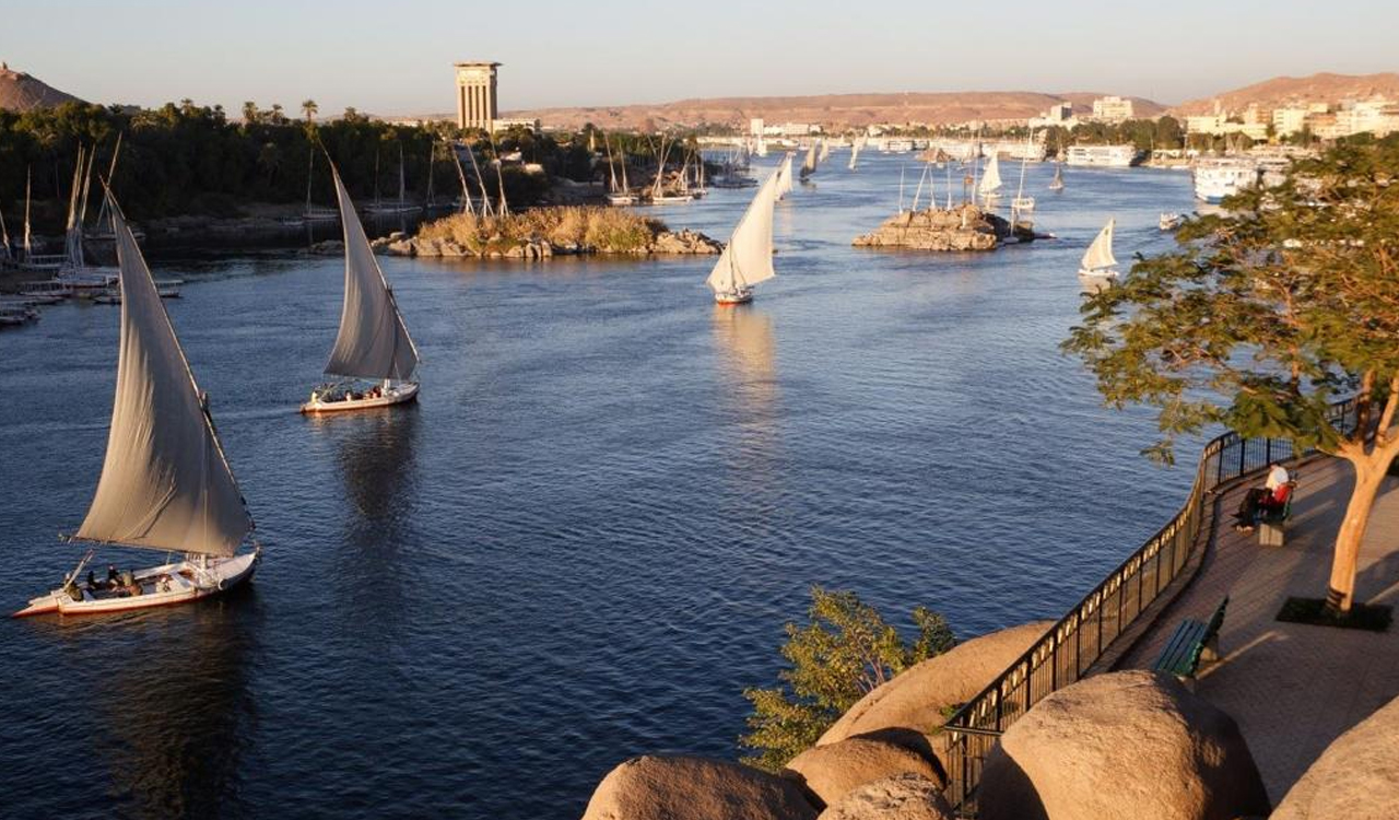 SUN, SEA & HISTORY HOLIDAY PACKAGE – CAIRO & HURGHADA WITH LUXOR & ASWAN